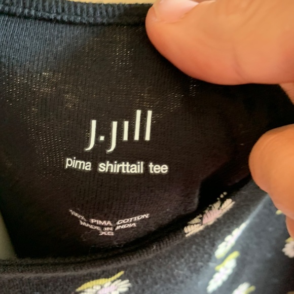 J jill pixie shirttail tee. Worn twice. 49 retail - Picture 3 of 5